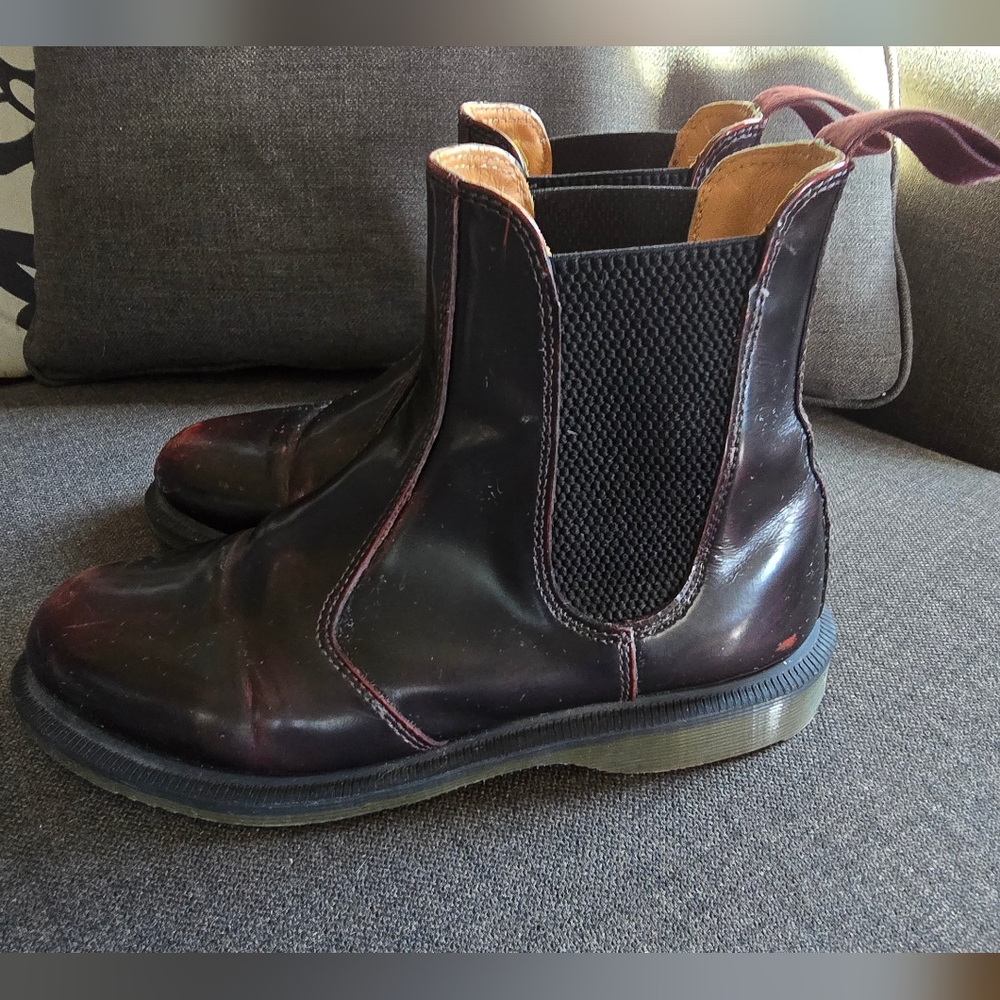 Dr. Martens Women's Black with Burgundy Stitch Chelsea Boots